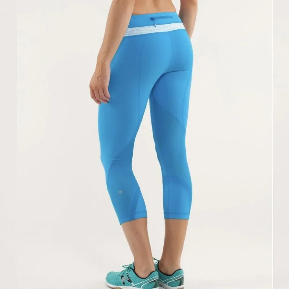Lululemon Run Inspire Crop II Beach Blanket Blue Wee Are From Space Aquamarine 6